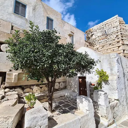 Ancient House * Πάρος