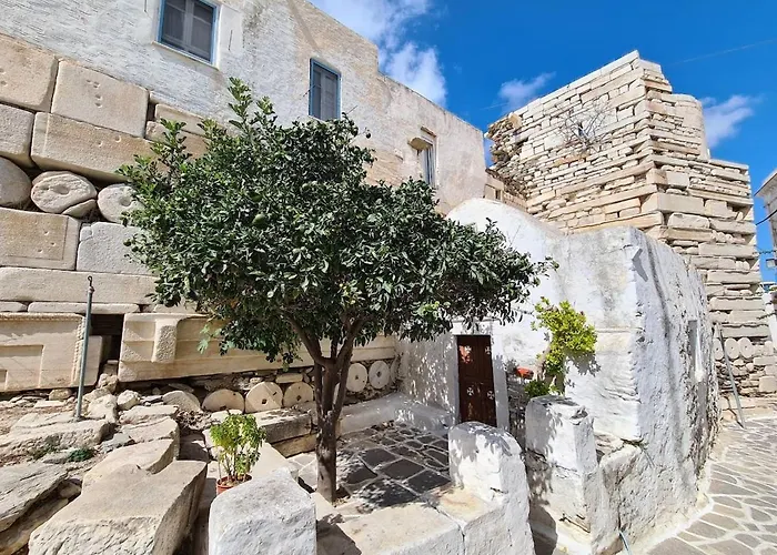 Ancient House * Парос